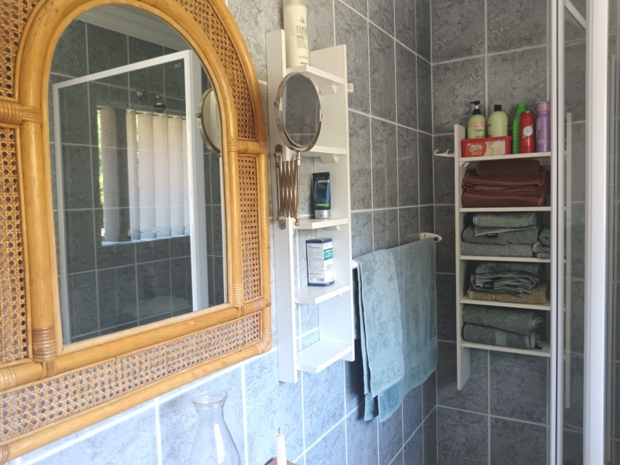 3 Bedroom Property for Sale in Dolphin Creek Golf Estate Western Cape